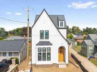 615 Napoleon St, South Bend, IN 46617