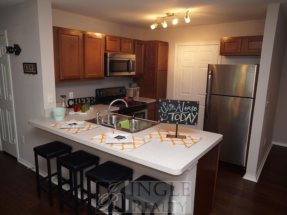 1st image of 1611 Aquarena Springs Dr