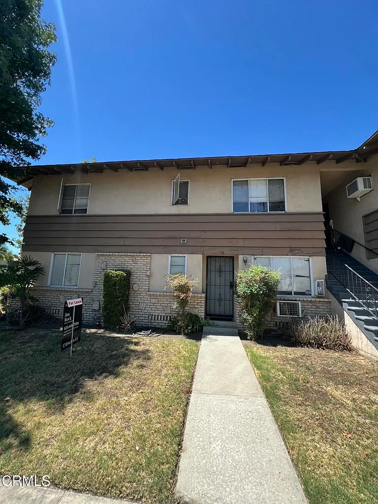 2 bed, 1.0 bath, 1000 sqft, $2,095 — Photo 1