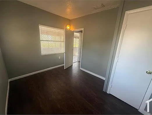 836 Martin L King Jr Ave — Photo 2