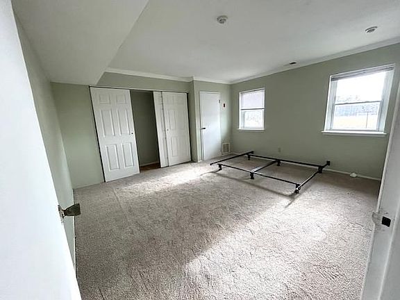 2nd image of 158 Artist Lake Dr