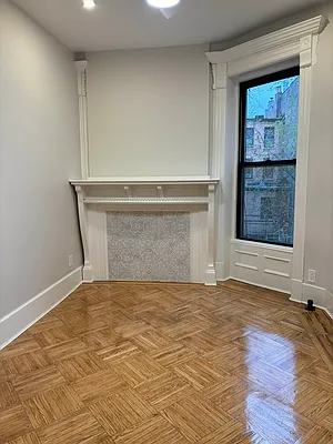 Rented by The Privelege Group | media 25