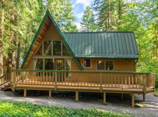 6991 Snoqualmie Pl, Glacier, WA 98244