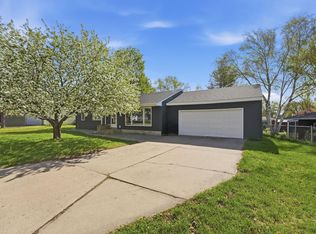 205 Victoria Dr, Alexandria, MN 56308