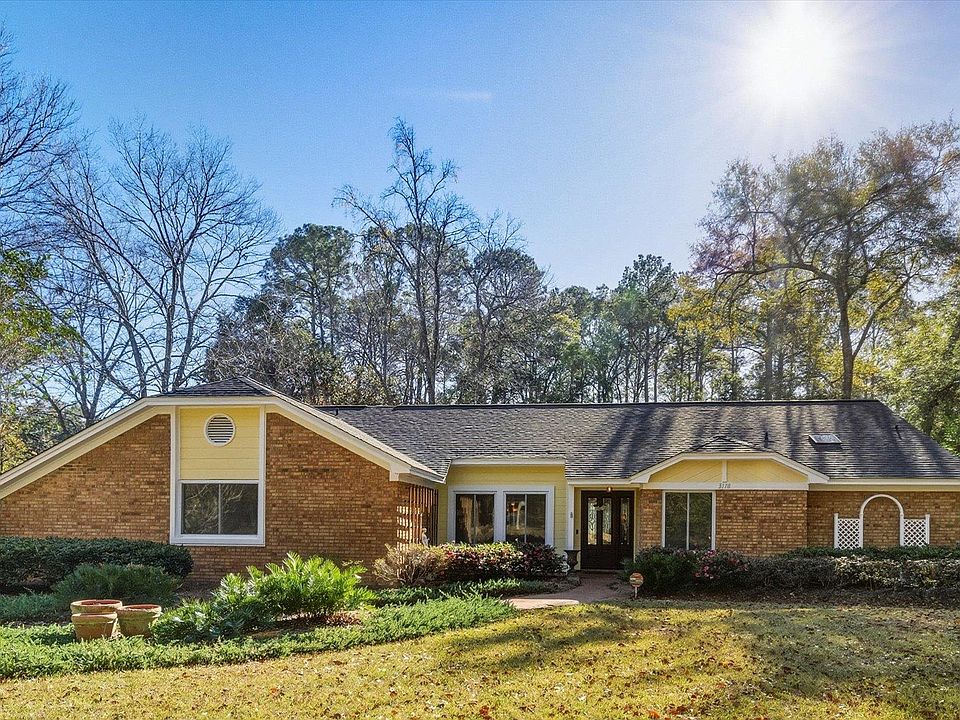 1st image of 3178 Shamrock E