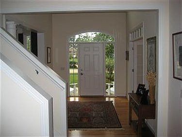 4th image of 220 Arborhurst Cir
