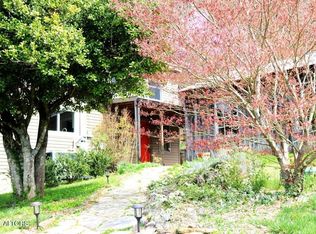 6726 Ball Camp Pike, Knoxville, TN 37931