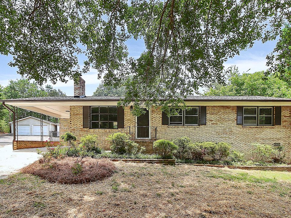 1st image of 3709 Stoneman Dr