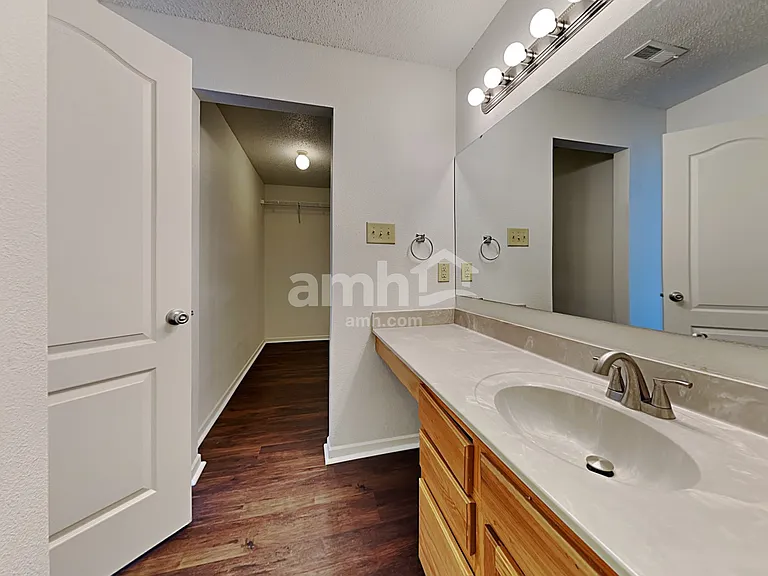 14298 Banister Dr — Photo 13