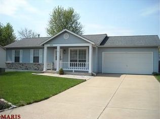 628 Durango Dr, O'Fallon, MO 63368