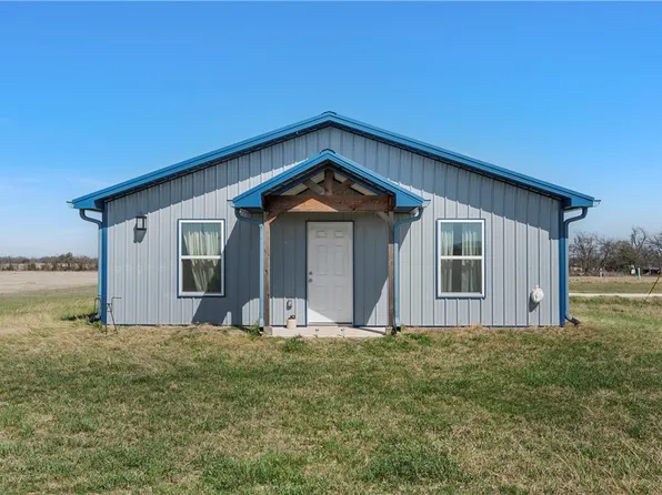 736 County Road 478, Lott, TX 76656