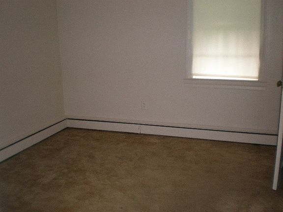 5th image of 5900 Dublin St