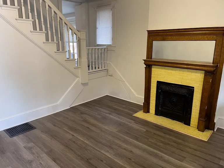 22-24 N Chase St — Photo 3