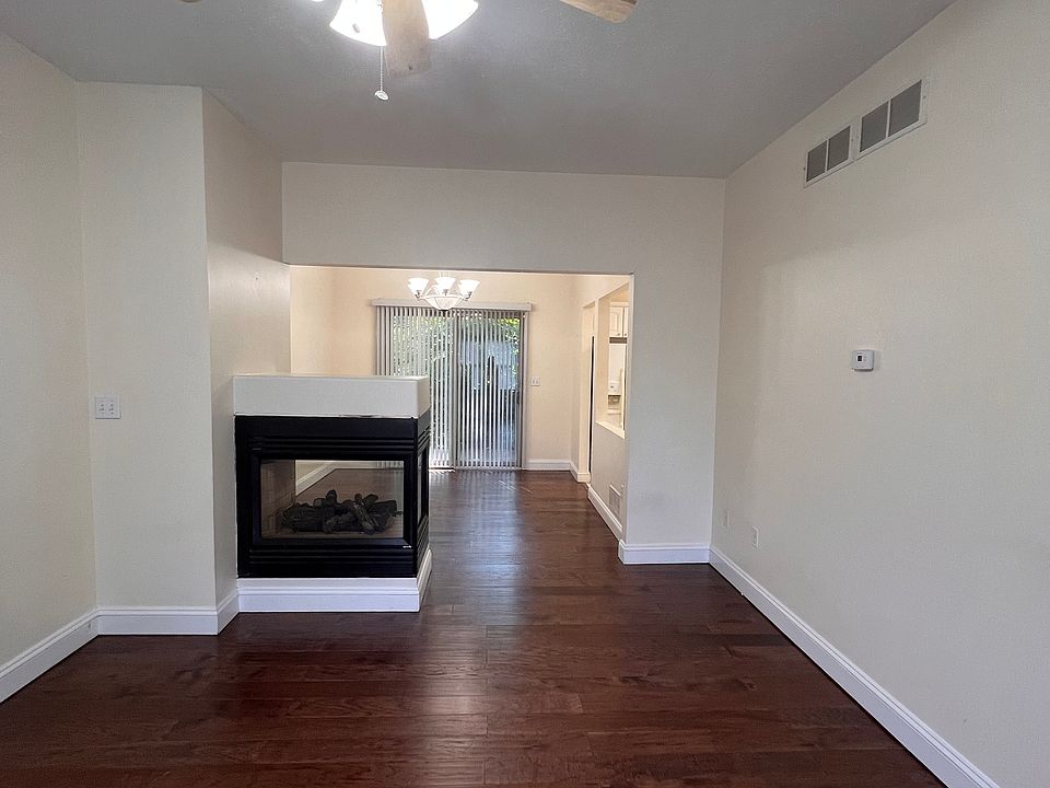 Living Room/Dining Room