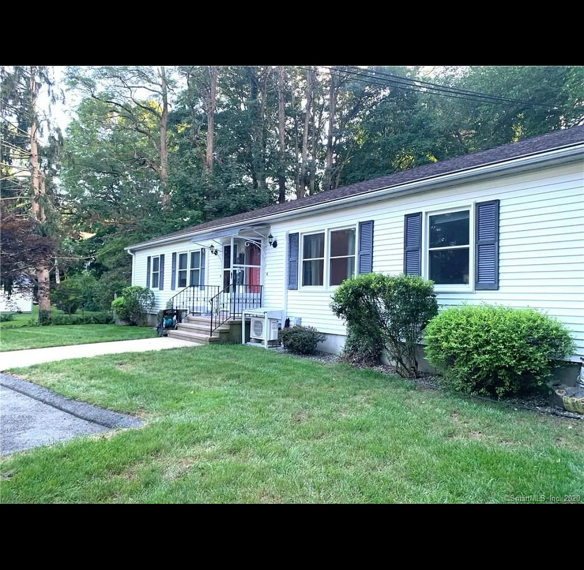 2 bed, 870 sqft, $1,780 — Photo 2