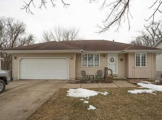 3126 E 36th Ct, Des Moines, IA 50317