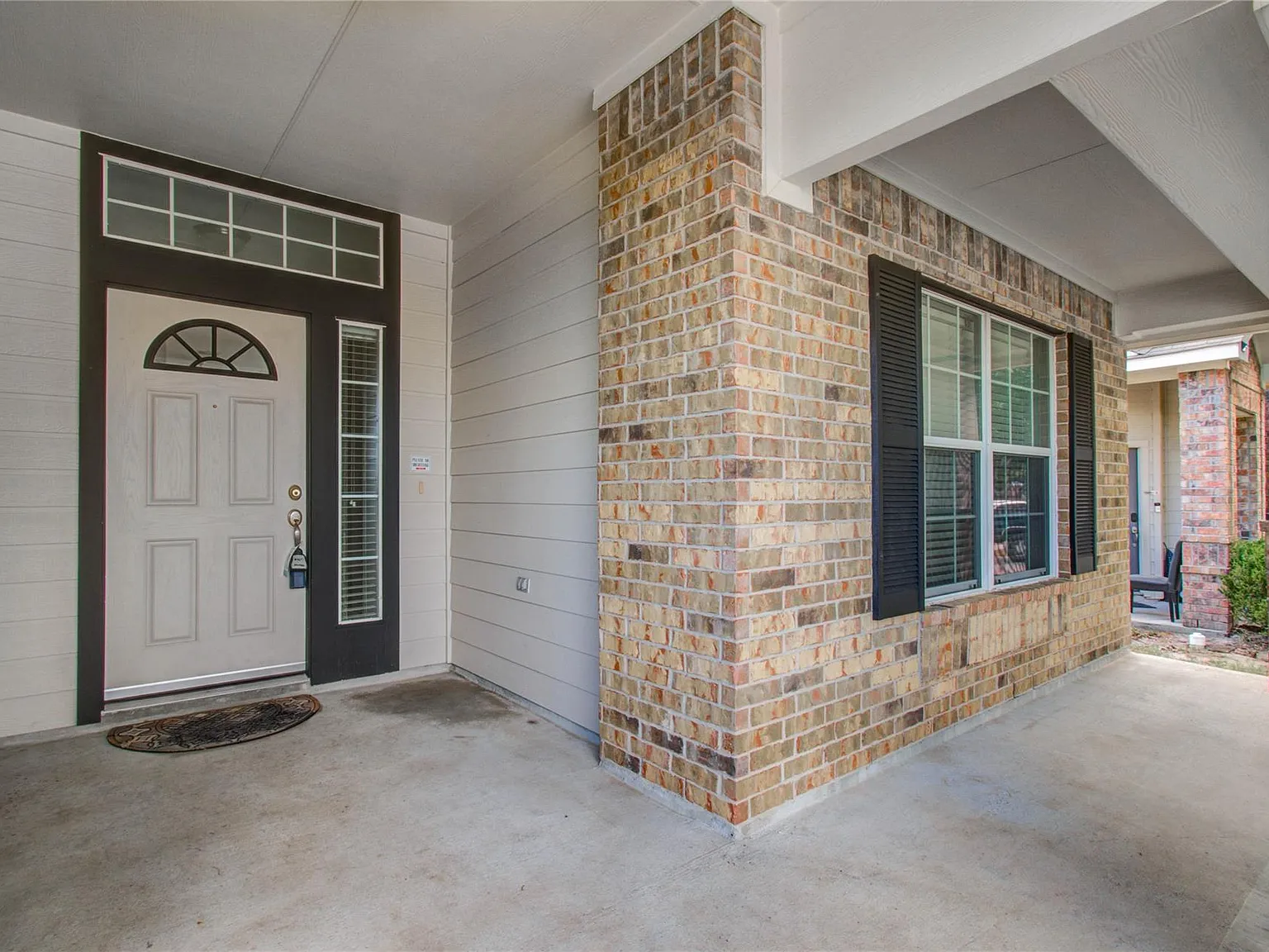3 bed, 2.0 bath, 1635 sqft, $2,150 — Photo 2