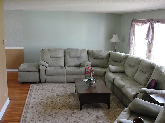 Living Room 21 x 13