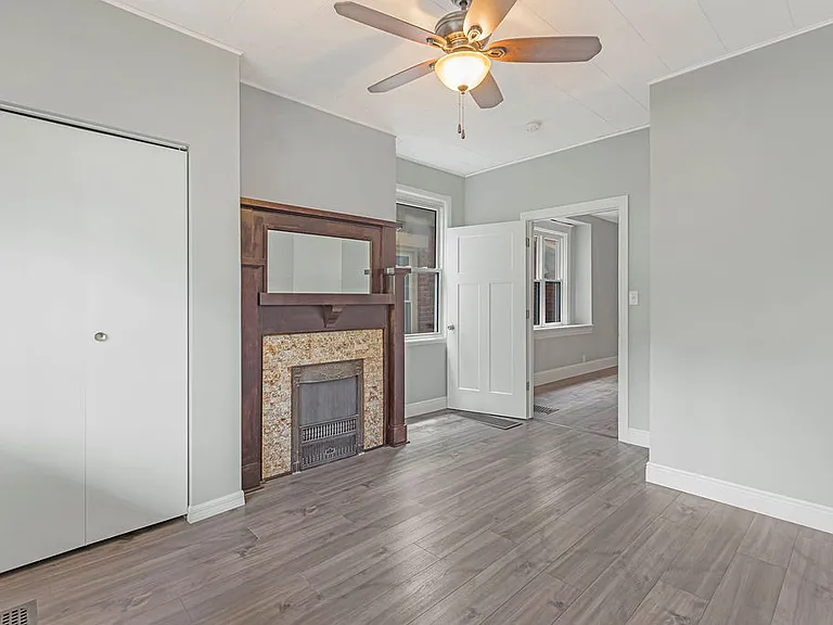Front bedroom view from extra entrance