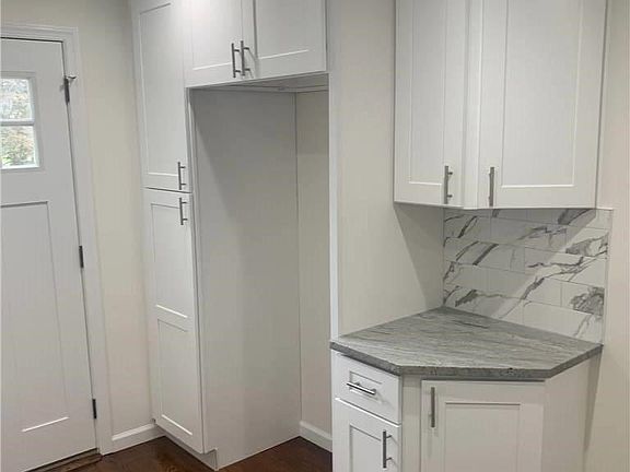 4th image of 33 Arthur St