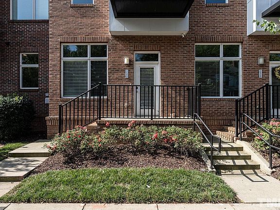 3rd image of 240 William Drummond Way