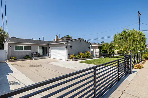 1802 Belmont Ln Photo 1