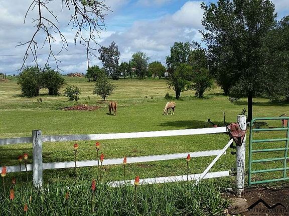 4th image of 15465 China Rapids Dr