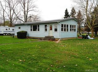 942 Shoreham St, Waterport, NY 14571