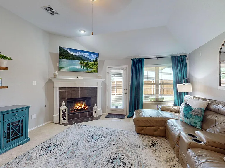 9412 Caliente Dr — Photo 19