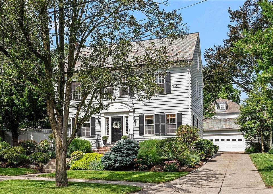 1st image of 328 Doyle Ave