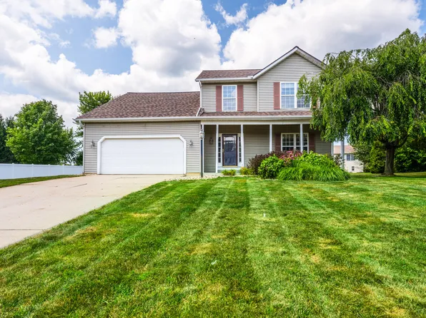 4708 Vince Ct, Saint Joseph, MI 49085