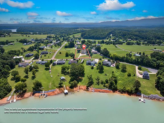 5th image of 219 Sullivan Point