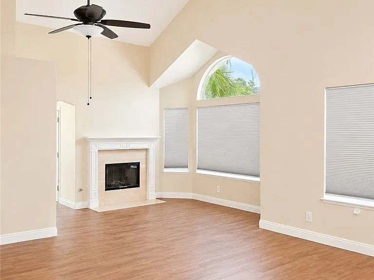 18810 Grambling Pl — Photo 4
