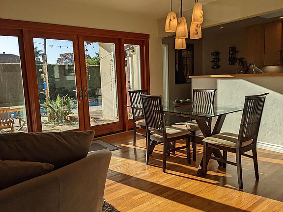 Dining area looking toward kitchen