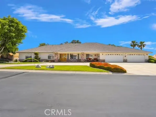 19875 Eyota Rd, Apple Valley, CA 92308