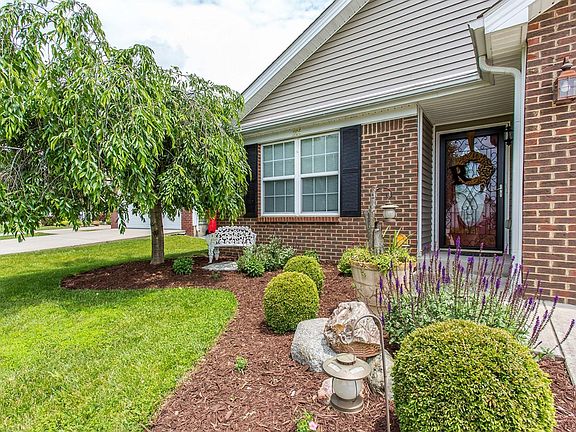 5th image of 1106 Wood Glen Dr