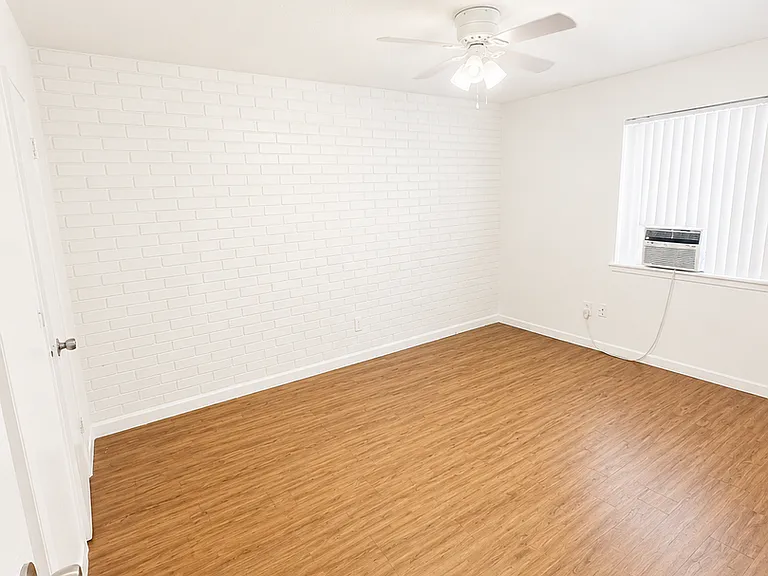 The Pines Apts — Photo 23