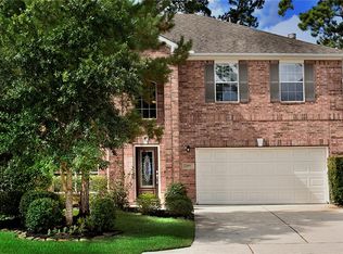 107 S Spinning Wheel Cir, The Woodlands, TX 77382
