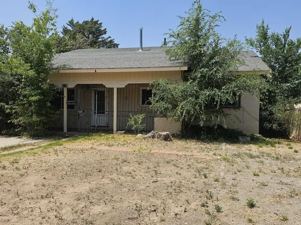 813 Indiana St SE, Albuquerque, NM 87108