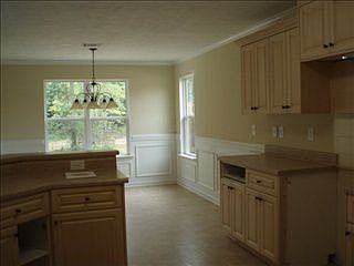 5th image of 3130 Alexandria Dr