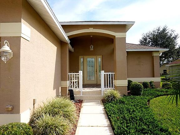 3rd image of 18531 Myrtlewood Dr