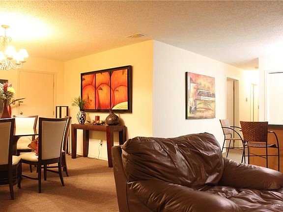 5th image of 200 E Yuma Ave APT 1