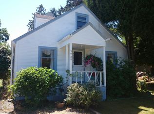 3739 SW 98th St, Seattle, WA 98126