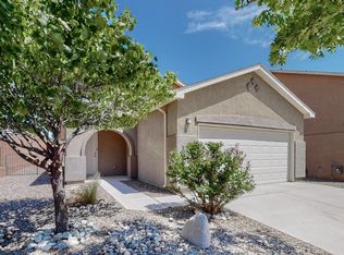 1012 El Campo St NW, Rio Rancho, NM 87144