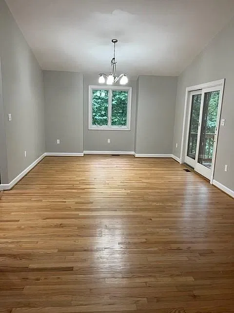 4 bed, 3.5 bath, 3010 sqft, $2,500 — Photo 3