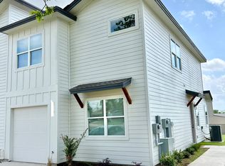 216 20th St #1, Georgetown, TX 78626