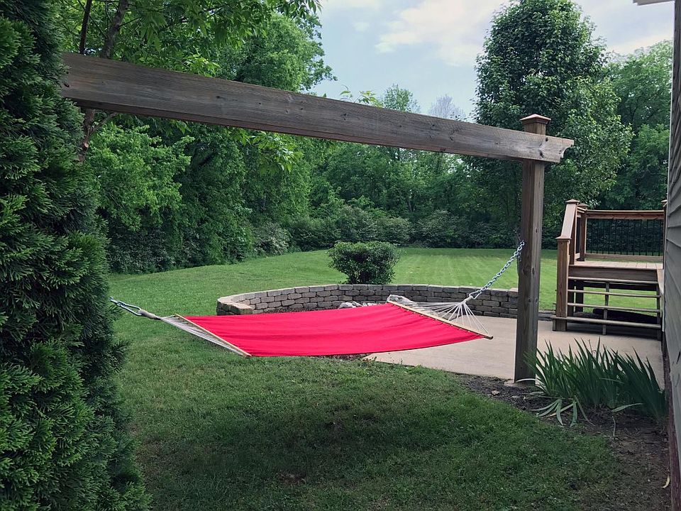 Backyard (Hammock Included)