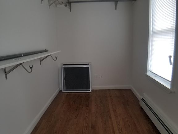 Massive Walk In Closet 