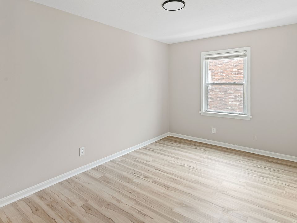 1st image of 2601 Le Blanc Ct #10