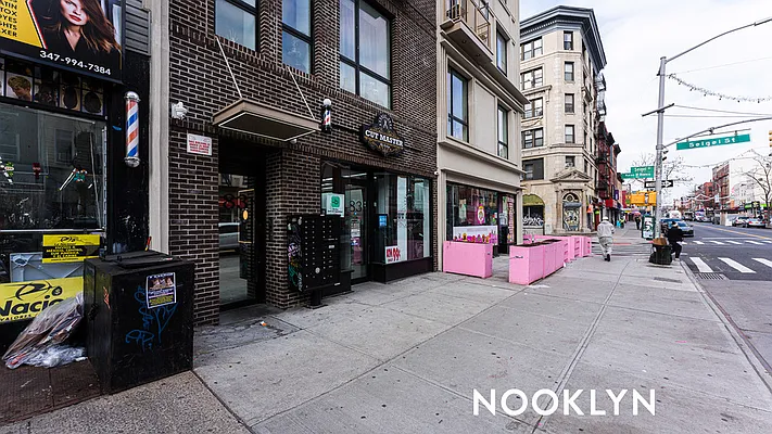 Rented by Nooklyn NYC LLC | media 62